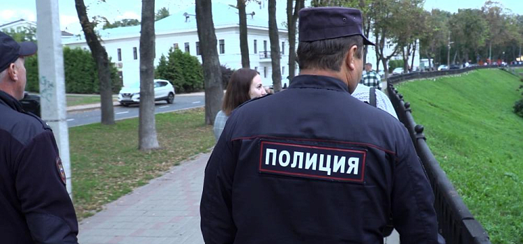 В Ярославле оштрафовали первых нарушителей «закона о плевках»