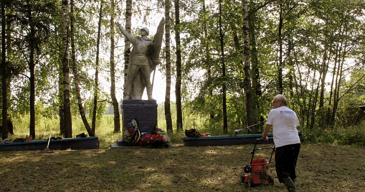 Мемориал, занимающий, по версии ОНФ, «последнюю строчку по благоустройству и содержанию» среди остальных ярославских памятников, привели в порядок