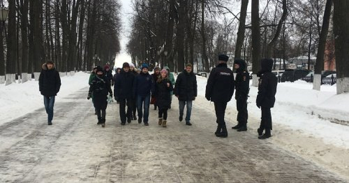 В Ярославле активисты прошли «Маршем материнского гнева»