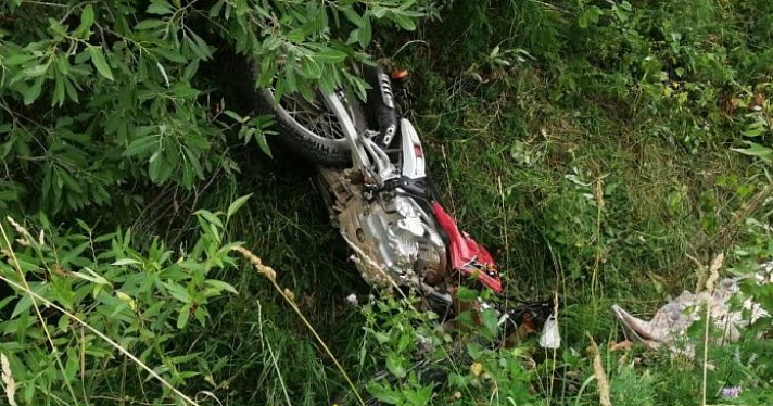 В Ярославской области разбился мотоциклист