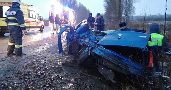 В Ярославле в результате автомобильной аварии погиб мужчина