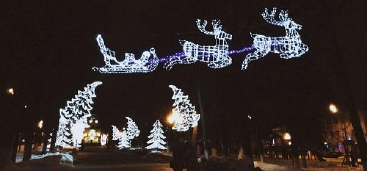 Новогоднее украшение во всех районах Ярославля включат к 10 декабря