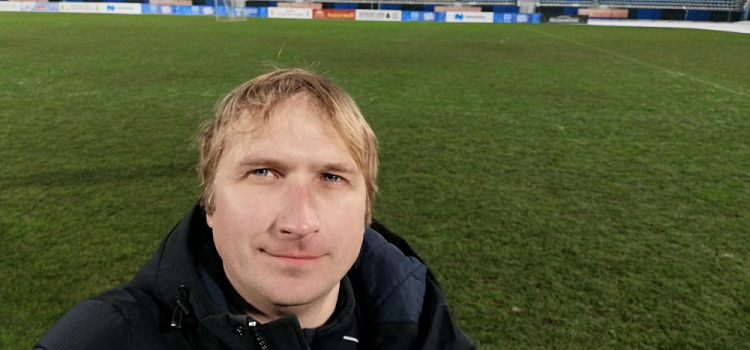 «Я выделю сплоченность и дружбу фанатов». Болельщик «Шинника» о том, что значит для него клуб