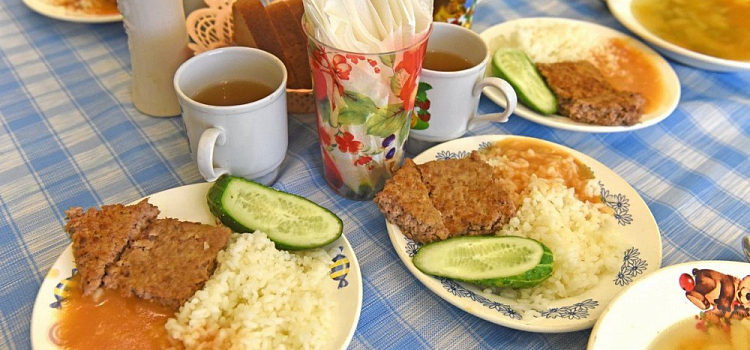 Будет рак толстого кишечника: врач-онколог предупредил мясоедов