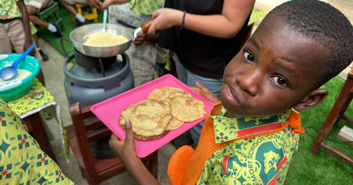Масленица под африканским солнцем: преподаватель ЯГПУ провела русский праздник в Гане