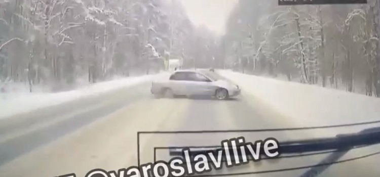 Момент смертельного ДТП с автобусом попал на видео