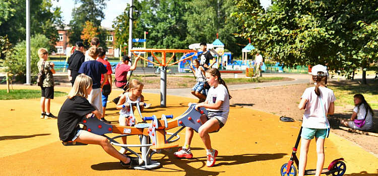 В Ярославле завершается ремонт в парке «Рабочий сад»_218143