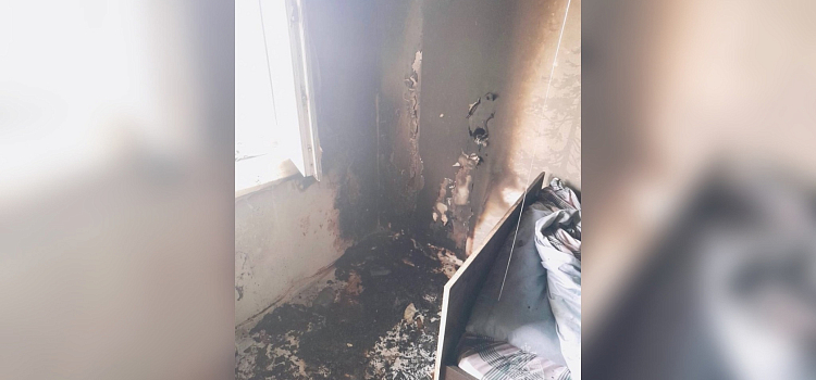 В Ярославле горели две квартиры и автомобиль_268654