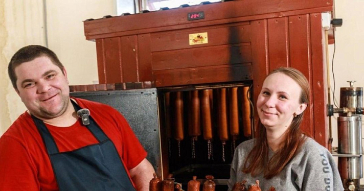 Рассказали, как семье с Донбасса удалось открыть колбасный бизнес в Ярославской области