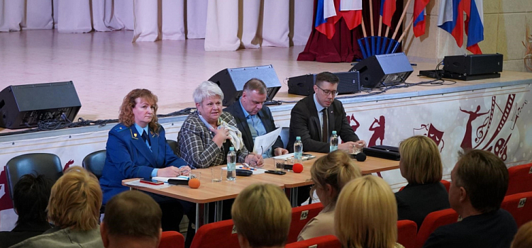 С начала года на встречах с властями в Ярославской области побывали более 1800 жителей