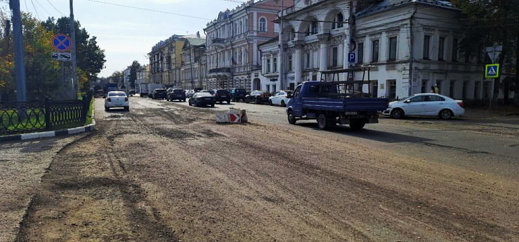 В Ярославле на Красной площади перенесут светофор и пешеходный переход