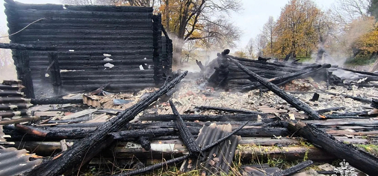 В Ярославской области из-за огня от сигареты умер мужчина