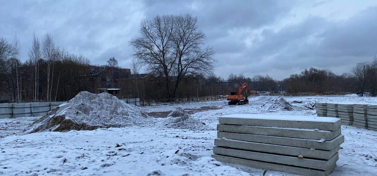 В Ярославле затягивается строительство модульной поликлиники на улице Гоголя