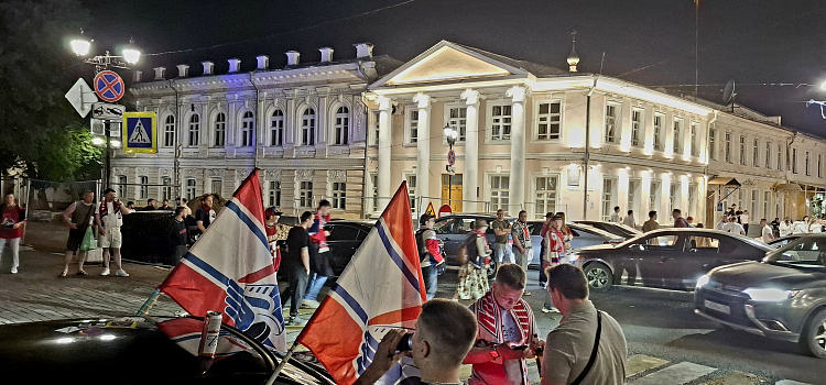 Они научили главному – верить в успех до конца. Как Ярославль встретил вторую подряд победу в Кубке Гагарина_316368