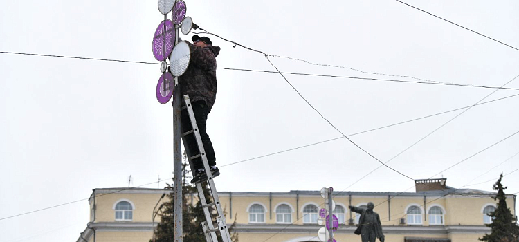 В Ярославле установят более 50 новогодних ёлок_285828