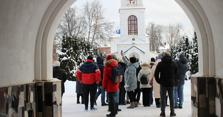 Ярославцы посетили Николо-Сольбинский женский монастырь