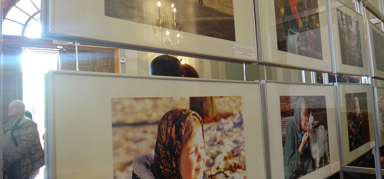 В музее-заповеднике открылась выставка «В объективе — Семья»_64941