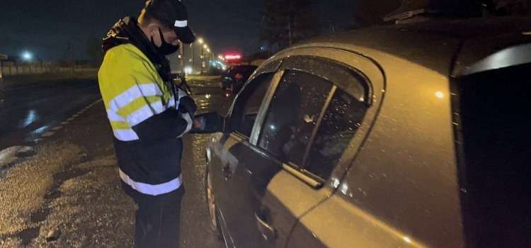Вез пассажиров! В Рыбинске поймали пьяного водителя автобуса