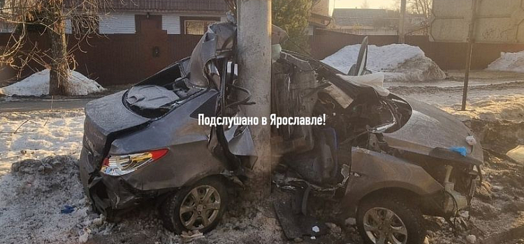 В Ярославле около больницы произошло смертельное ДТП_268216