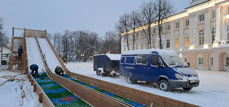 «Якаток», ярмарка и карусели: в Ярославле готовятся дать старт новогодним гуляниям_259925