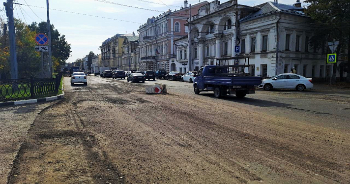 В Ярославле на Красной площади перенесут светофор и пешеходный переход_252998