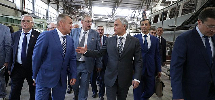Володин призвал сделать цены на пассажирские речные суда доступнее