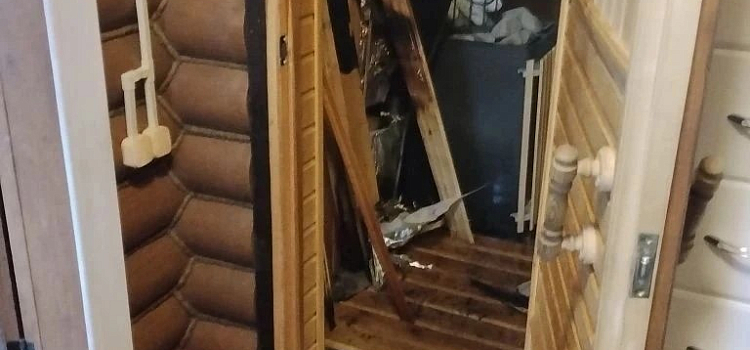 В Ярославской области дом-баня едва не сгорел из-за перегрева печи_318041