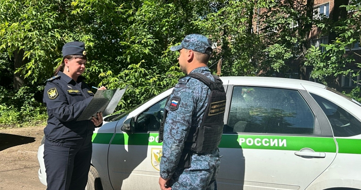 В Ярославле руководитель строительной фирмы задолжал 11 работникам более 800 тысяч рублей