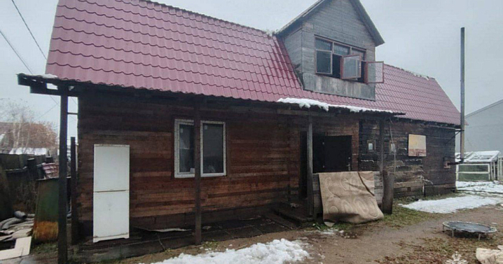 Хозяин уехал в другой город: в Ростове назвали причину пожара в жилом доме