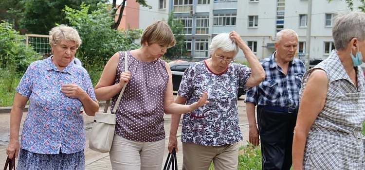 Ярославцы из аварийного дома в центре города просят Владимира Путина о помощи