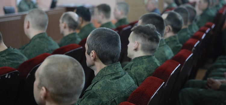 Ярославскому губернатору показали, в каких условиях в регионе готовят мобилизованных_223447