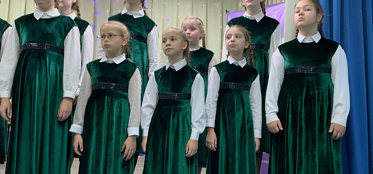 В Любимском районе в рамках нацпроекта отремонтировали детскую музыкальную школу_227914