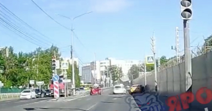 В Ярославле проспект Фрунзе был остановлен