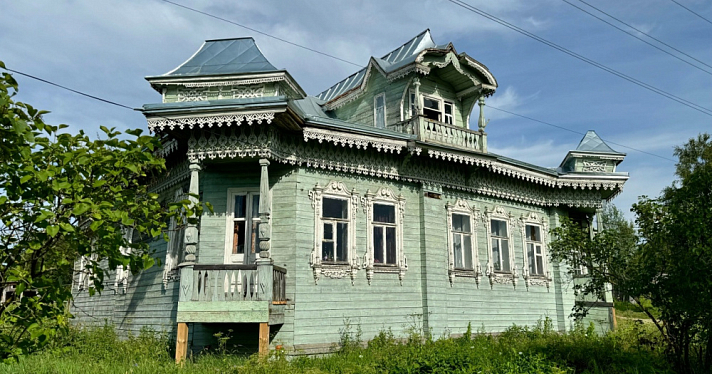 В Ярославской области «Дом со щуками» в живописном селе принял первых постояльцев