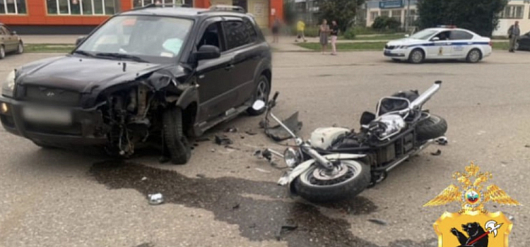 «Сила характера и настоящая преданность делу»: в Ярославской области хирург, которому ампутировали ногу, снова лечит людей