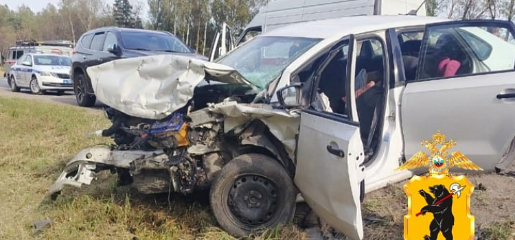 В ДТП на трассе М-8 пострадали четыре человека, в их числе ребёнок