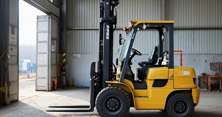 В Ярославской области злоумышленник украл автопогрузчик