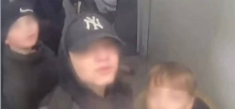 Наплевали на кругленькую сумму: в Ярославле поймали подростков, специально хулиганивших на камеру