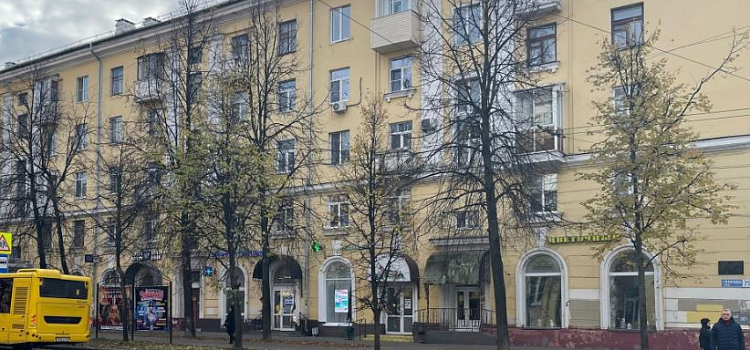 Глава Ярославля Артём Молчанов запретил использование иностранных слов на уличных вывесках