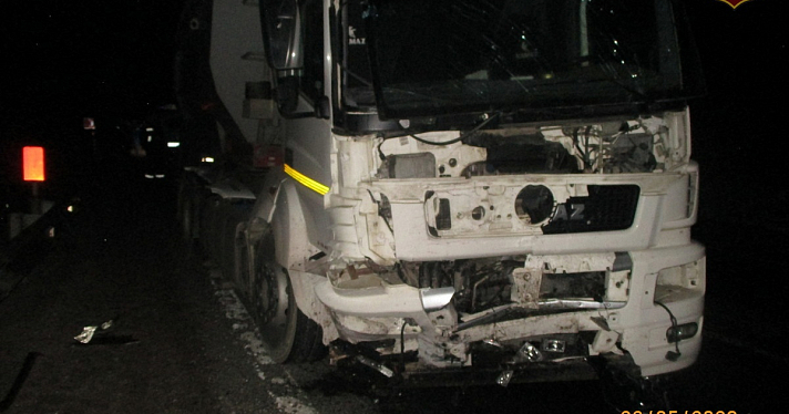 В Ярославской области в лобовом столкновении с грузовиком погиб молодой водитель_240718