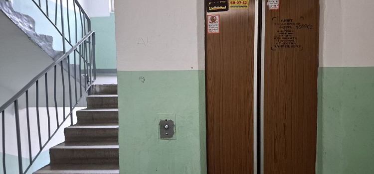 В Дзержинском районе Ярославля горе-предпринимательница пыталась сделать состояние на лифтах