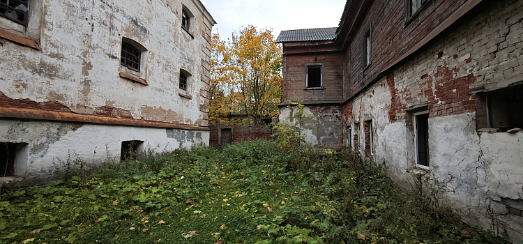 В Ярославской области продают дореволюционный тюремный замок_283602