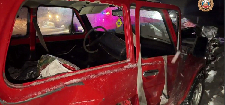 В ДТП под Ярославлем пострадали три человека