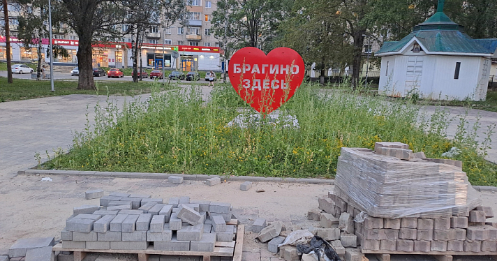 «Они стебутся над нами»: жителей Дзержинского района Ярославля оскорбил новый арт-объект