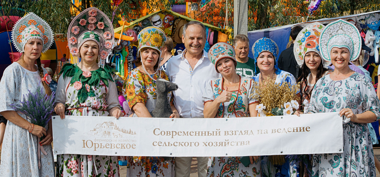 День поселка – не просто праздник, но и шаг к возрождению сельского хозяйства. «Юрьевское» приняло участие в организации Дня Пречистого_219218