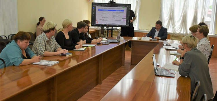 В Ярославской области педагоги выступили за создание новых образовательных комплексов