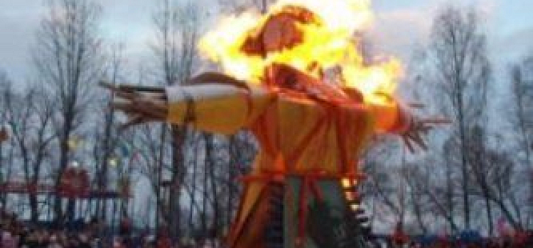 В Ярославле Масленица закрылась пиротехническим шоу