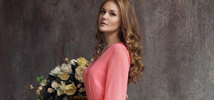 Лена Семенова: «Музыкальная карьера — дикий, всепоглощающий процесс»
