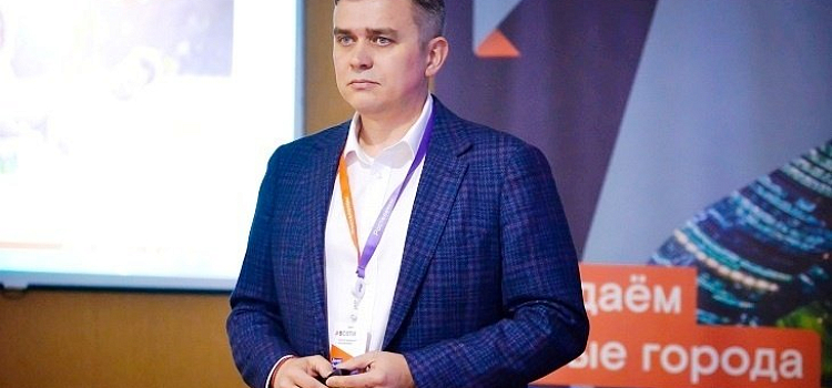 Вице-президент компании ПАО «Ростелеком» Денис Лысов пообщался с журналистами и блогерами на пресс-конференции в Твери