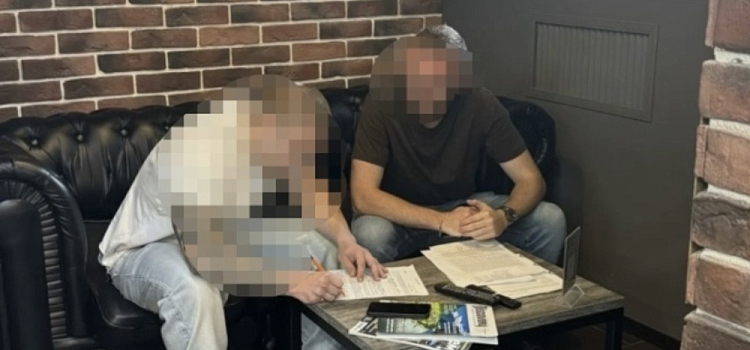 Ярославский пристав перехитрил должника в барбершопе